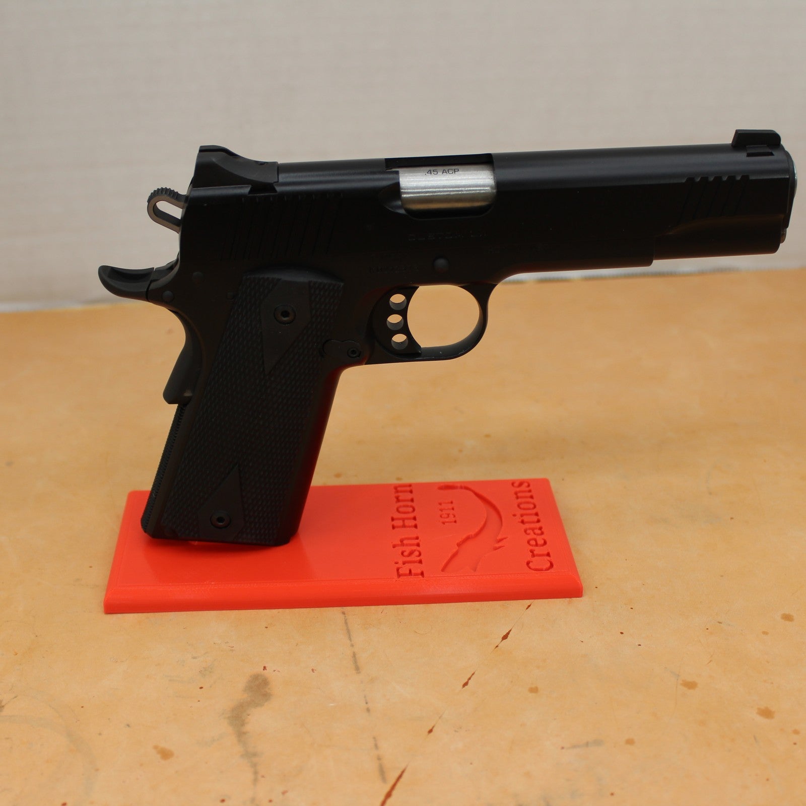 1911 Magwell Stand – detail view