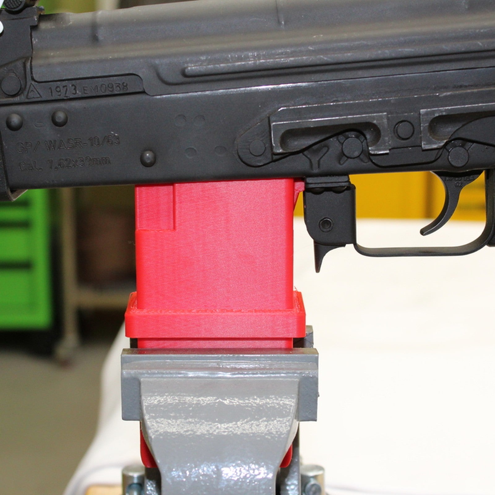 AK-47 Vise Block – detail view