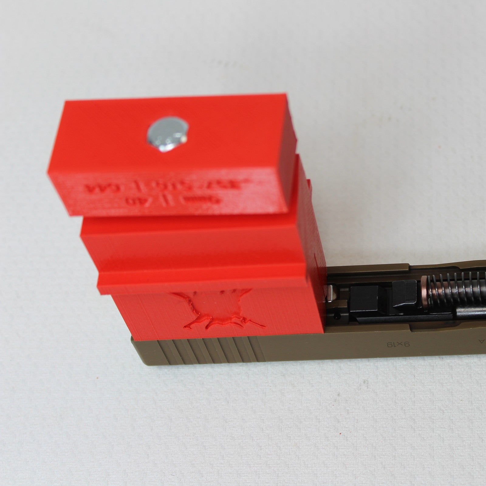 Glock 19/17/22 Slide Vise – detail view